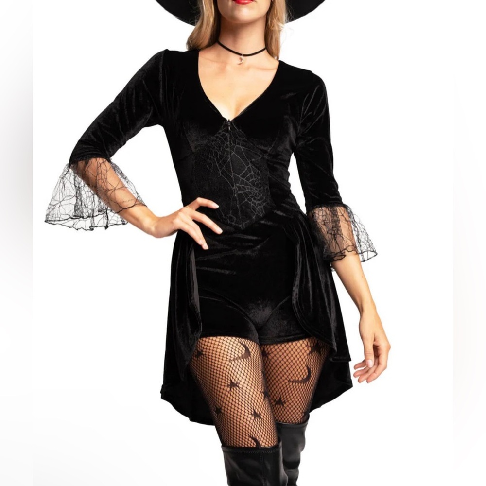 NWT Tipsy Elves Women’s Witch Costume. Size L.
